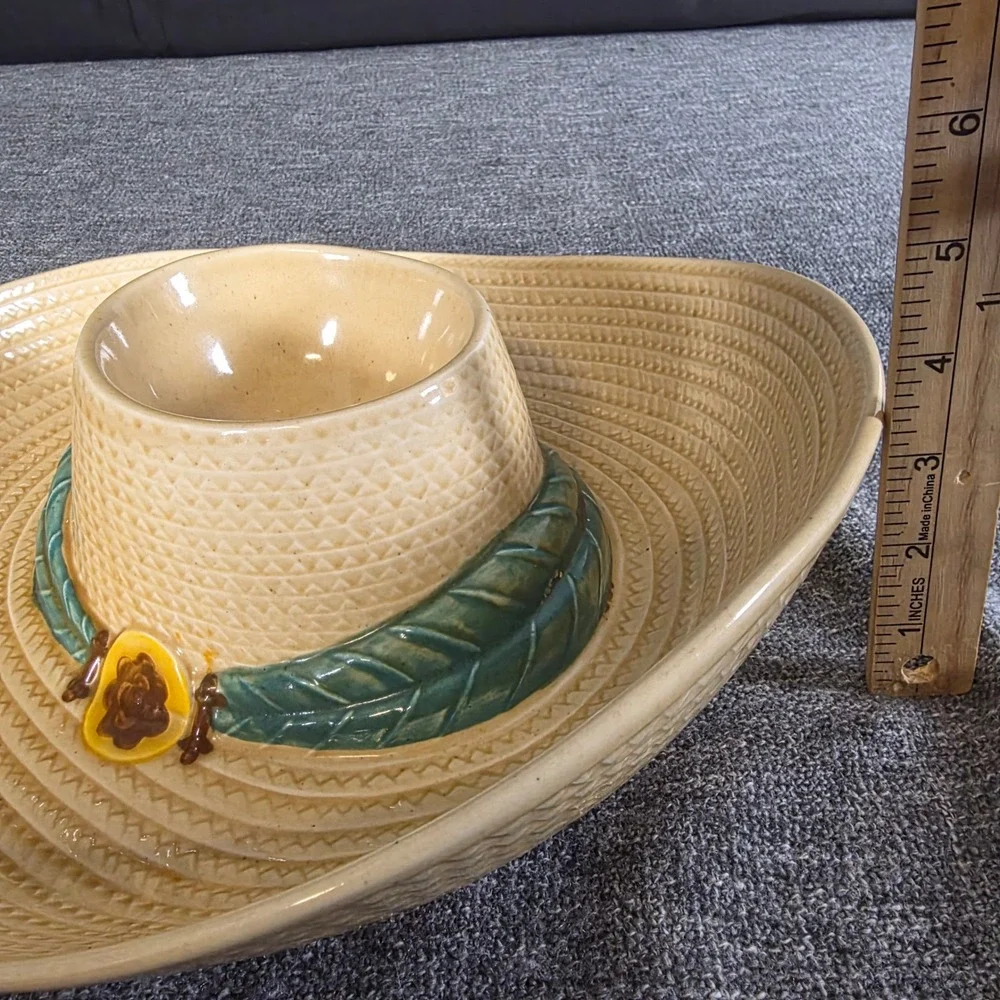 N/A vintage ceramic